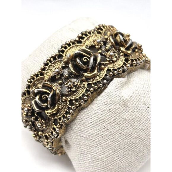 Rare Vintage 1950 Frank Tortolani Rose and Lace Wide Bangle Clamper Bracelet - Picture 4 of 5